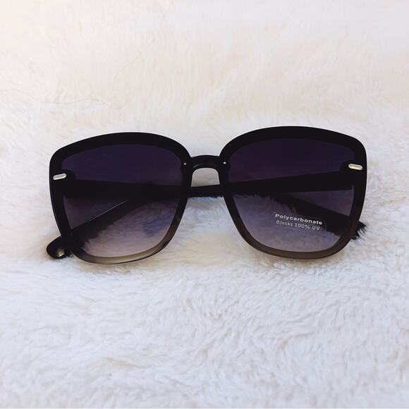 Giselle Black Oversized Cat Eye Sunglasses - Picture 1 of 11